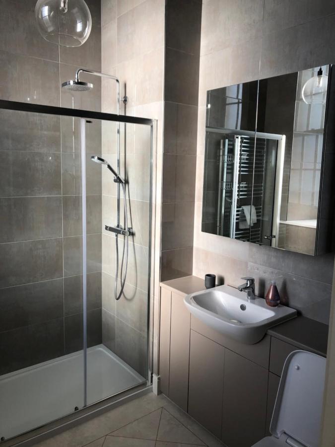 Inverness Great Glen Town House, 5 Minute Drive From Town Centre Extérieur photo