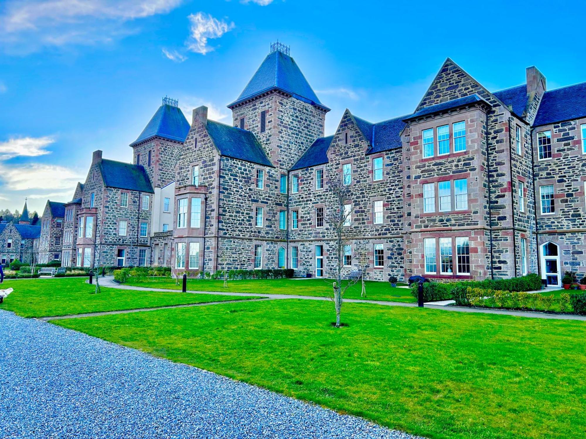 Inverness Great Glen Town House, 5 Minute Drive From Town Centre Extérieur photo
